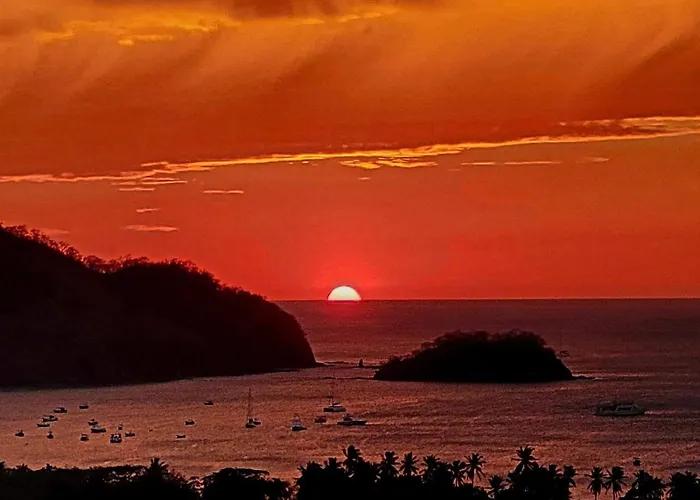 Private Pool Villa, & Access Playa Hermosa (Guanacaste)